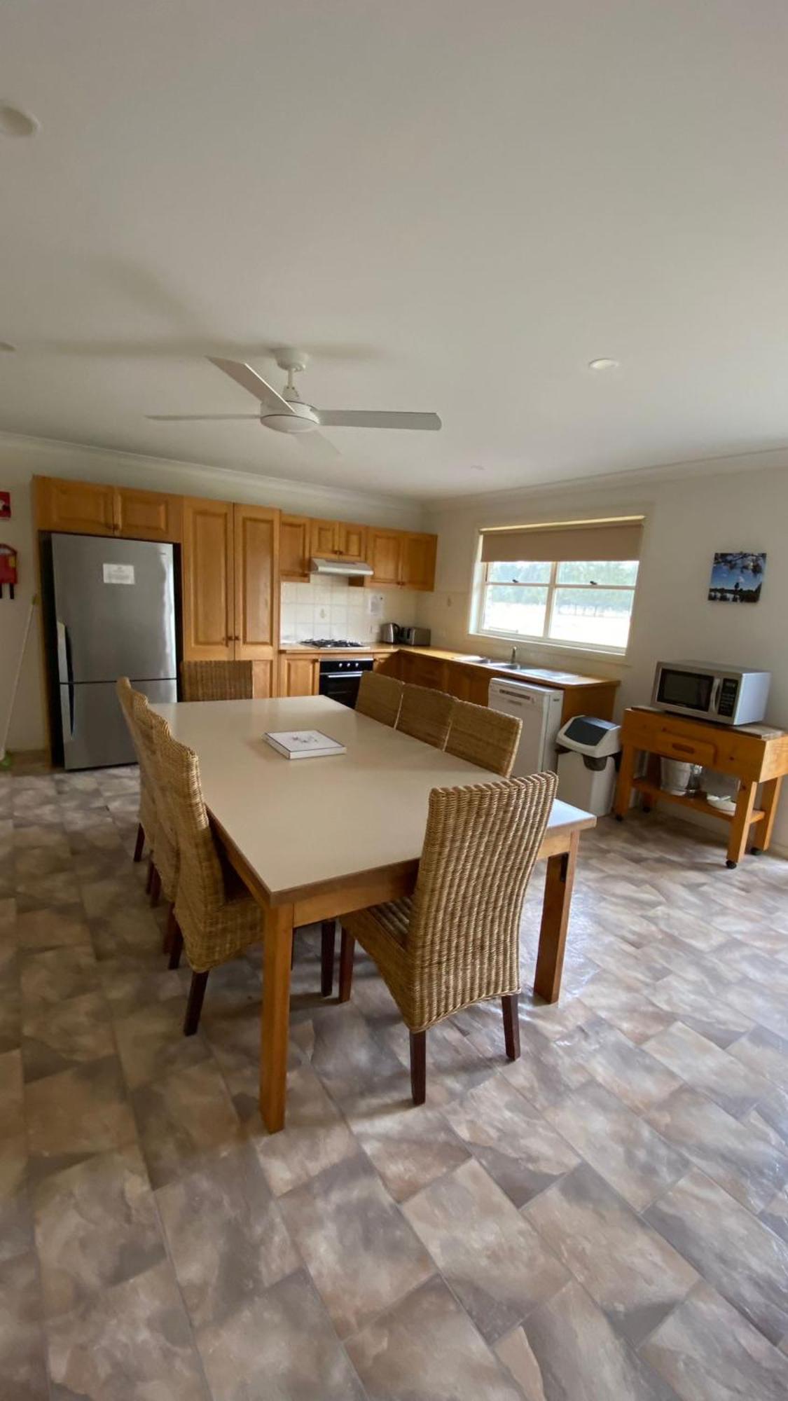 Madigan Wine Country Cottages Ловдейл Екстериор снимка