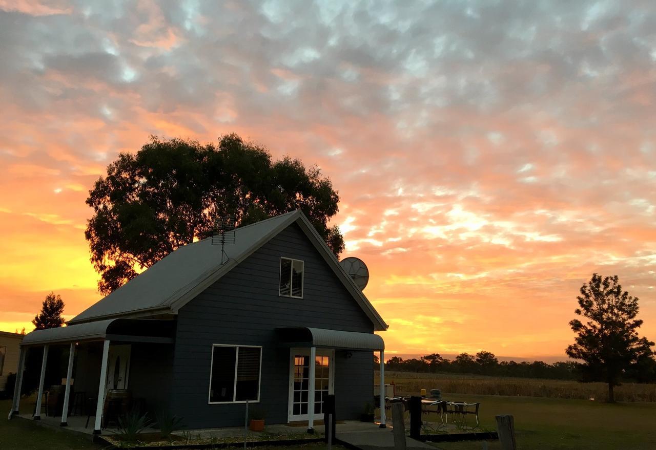 Madigan Wine Country Cottages Ловдейл Екстериор снимка