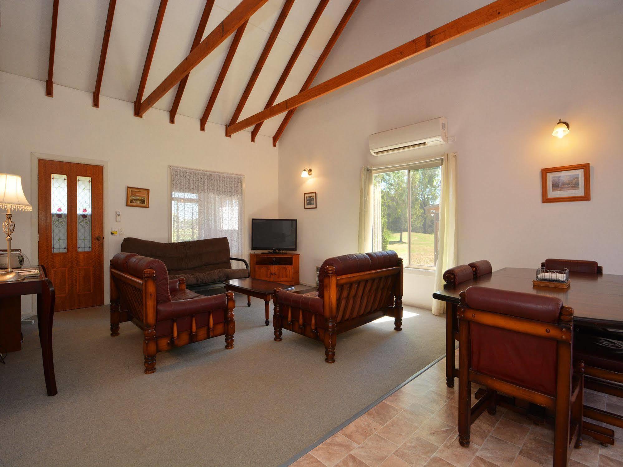 Madigan Wine Country Cottages Ловдейл Екстериор снимка