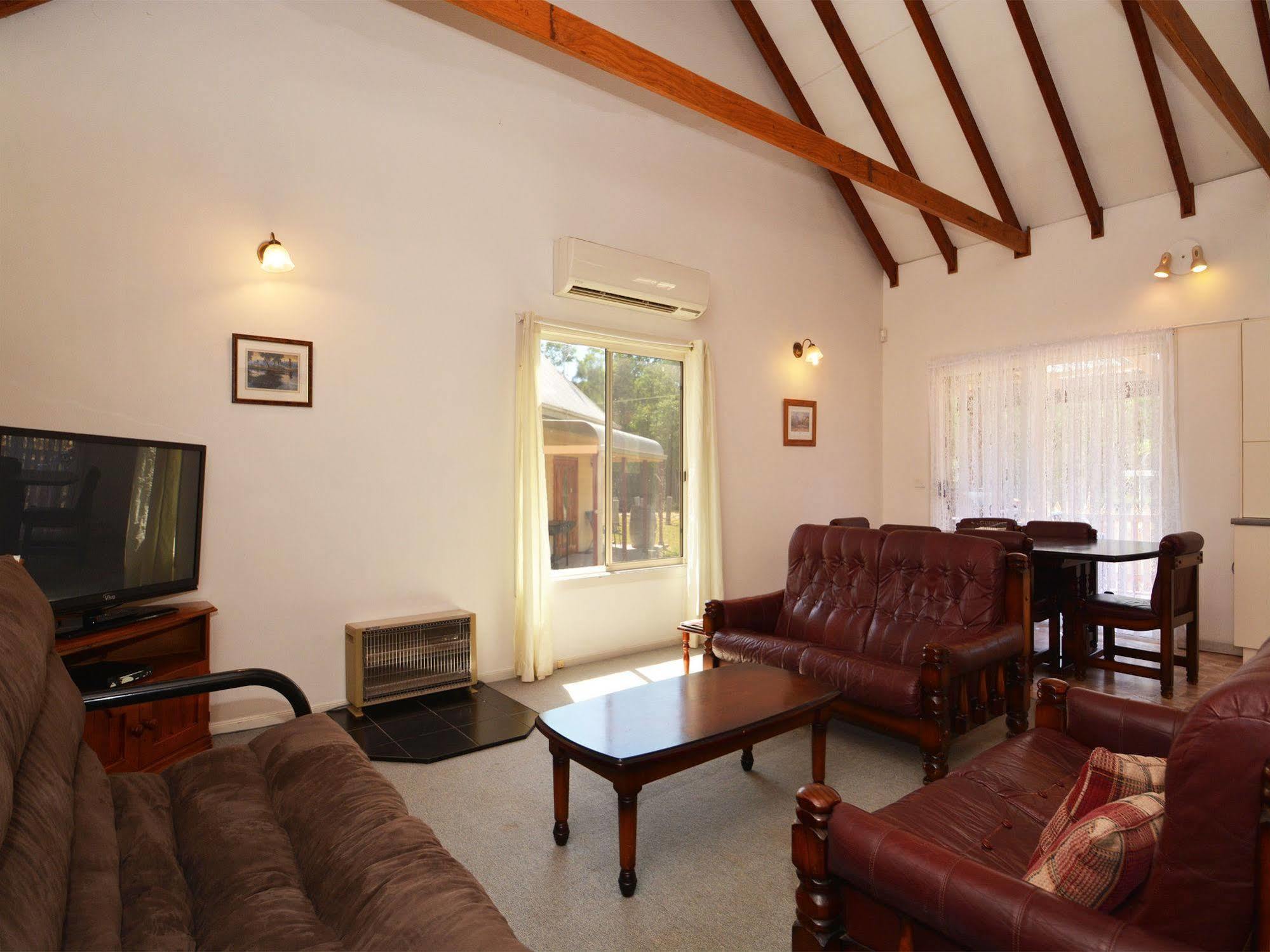 Madigan Wine Country Cottages Ловдейл Екстериор снимка